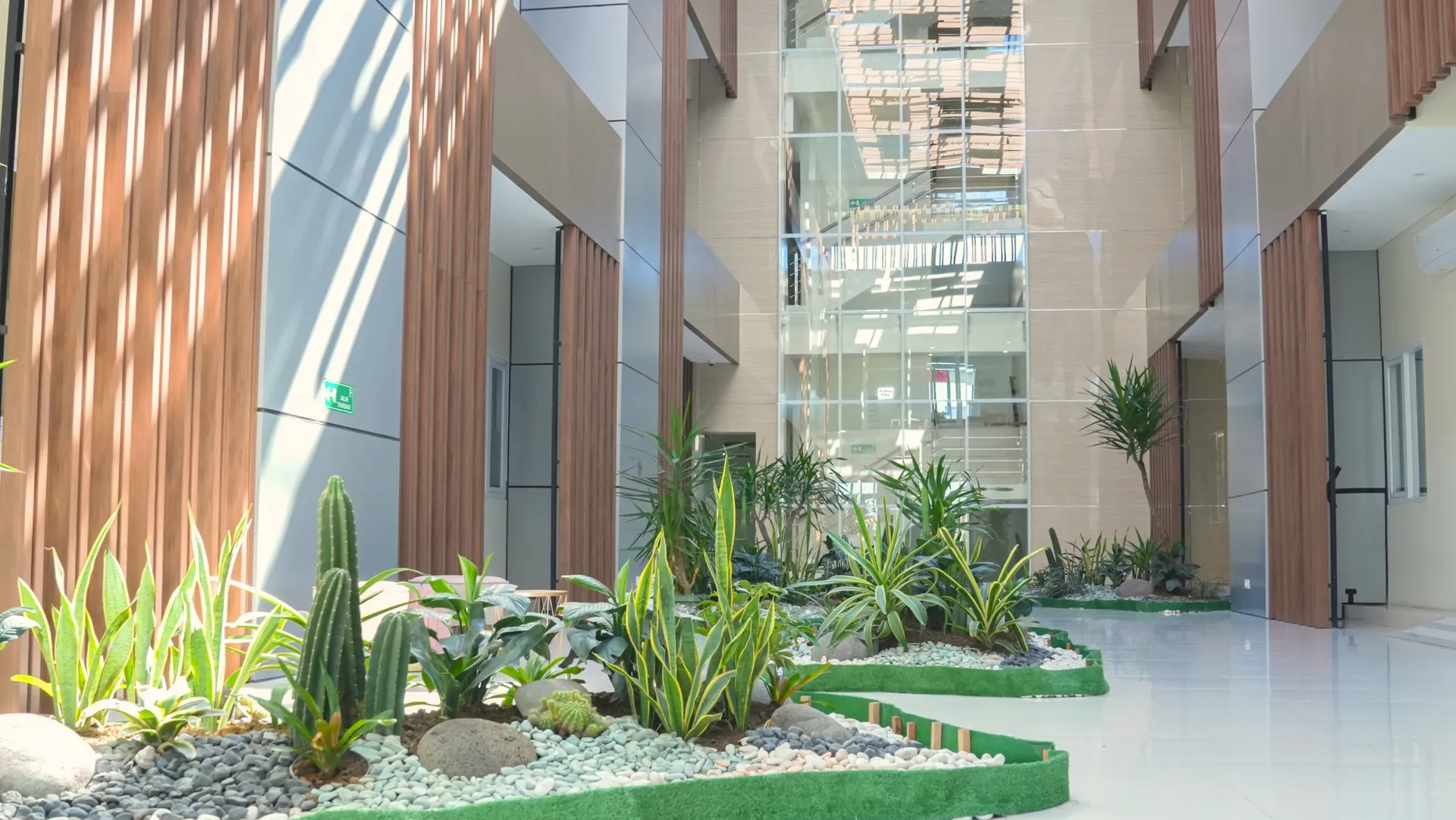 Why Choose Hospital-Based Cosmetic Surgery in Bali? The RCC Difference